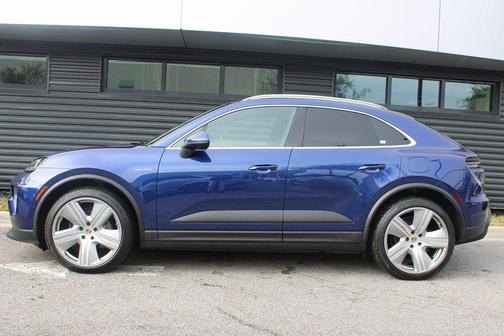 2024 Porsche Macan 4