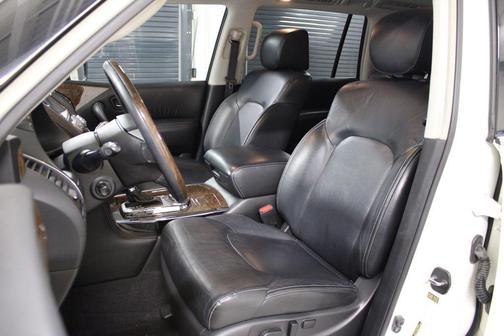 Majestic 2016 INFINITI QX80 Base