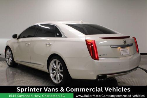 White Diamond Tricoat 2014 Cadillac XTS Vsport Premium