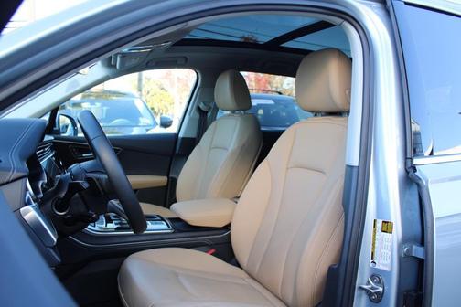 2025 Audi Q7 45 Premium Plus