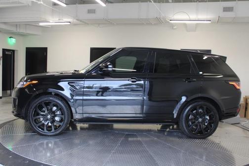 2022 Land Rover Range Rover Sport HSE Silver Edition