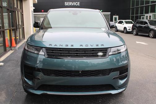 2024 Land Rover Range Rover Sport SE