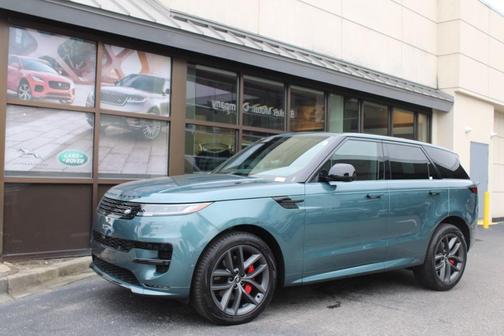 2024 Land Rover Range Rover Sport SE