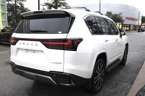 2022 Lexus LX 600 Luxury