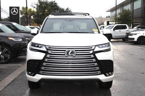 2022 Lexus LX 600 Luxury