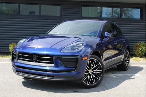 2024 Porsche Macan Base