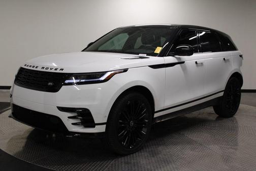 Fuji White 2026 Land Rover Range Rover Velar P400 Dynamic SE