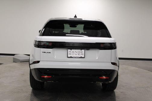Fuji White 2026 Land Rover Range Rover Velar P400 Dynamic SE