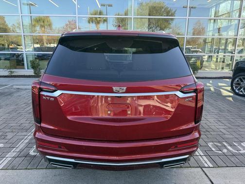 2024 Cadillac XT6 Premium Luxury FWD