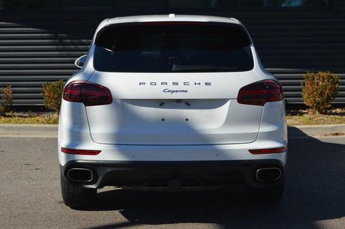 2017 Porsche Cayenne Cayenne