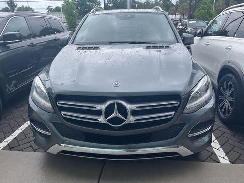 Selenite Grey Metallic 2019 Mercedes-Benz GLE 400 Base 4MATIC