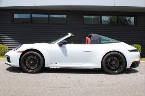 2023 Porsche 911 Targa 4 GTS