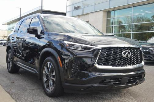 2025 INFINITI QX60 Luxe