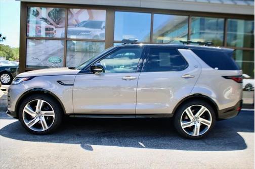2023 Land Rover Discovery P360 Metropolitan Edition