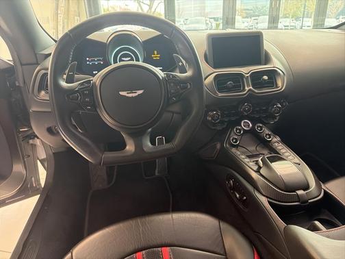 2019 Aston Martin Vantage Base