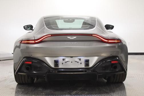 2019 Aston Martin Vantage Base