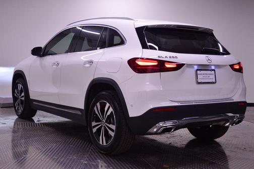 2025 Mercedes-Benz GLA 250 4MATIC