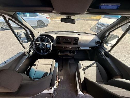 2022 Mercedes-Benz Sprinter 2500 High Roof