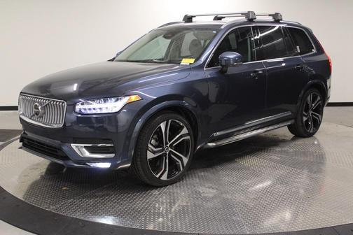 2024 Volvo XC90 B6 Ultimate Bright Theme 7-Seater