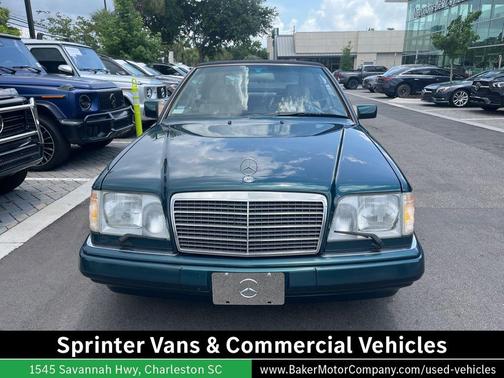 Green 1995 Mercedes-Benz E-Class E 320