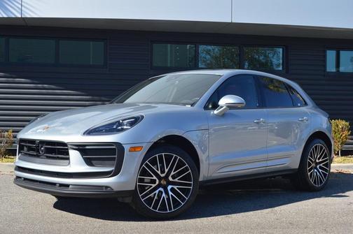 2025 Porsche Macan 