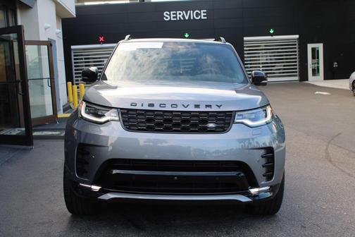 2025 Land Rover Discovery P360 Dynamic SE