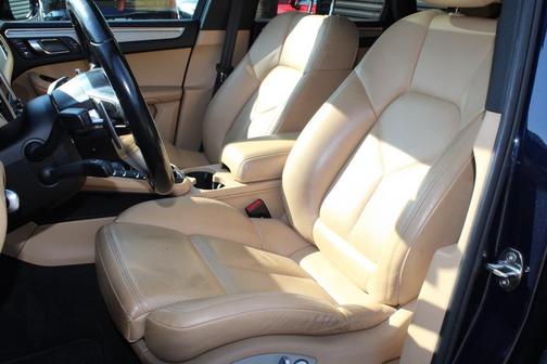 2017 Porsche Macan GTS