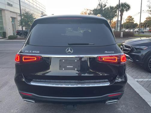 2022 Mercedes-Benz GLS 450 4MATIC