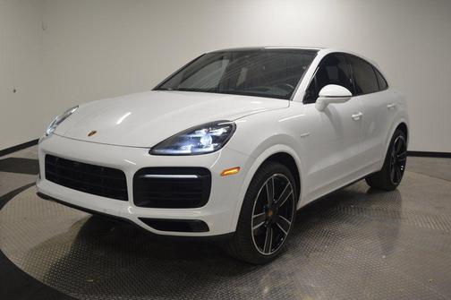 2023 Porsche Cayenne Platinum Edition