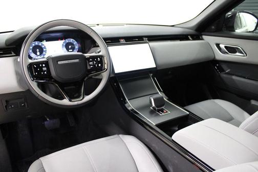 Batumi Gold Premium Metallic 2026 Land Rover Range Rover Velar P250 S