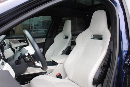 2024 Jaguar F-PACE R-Dynamic S