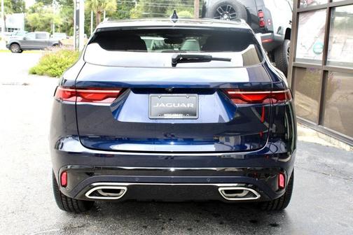 2024 Jaguar F-PACE R-Dynamic S