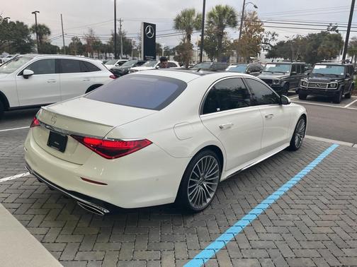 2022 Mercedes-Benz S-Class 4MATIC