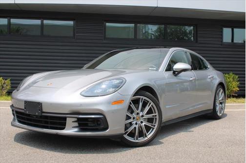 2020 Porsche Panamera 4S