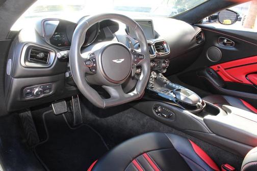 2020 Aston Martin Vantage Base