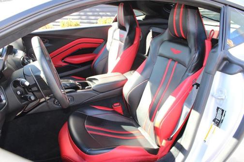 2020 Aston Martin Vantage Base