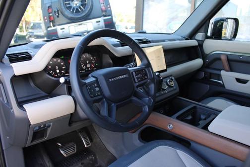2024 Land Rover Defender 130 P400 X