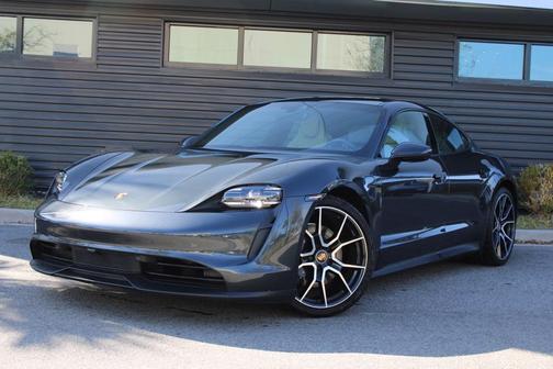 2023 Porsche Taycan 