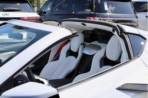 2021 Chevrolet Corvette Stingray w/3LT