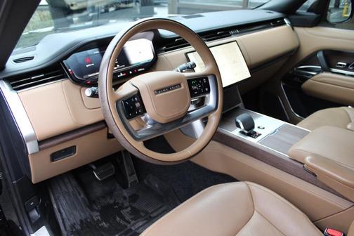 2024 Land Rover Range Rover P530 Autobiography