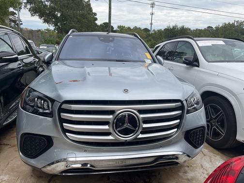2025 Mercedes-Benz GLS 450 4MATIC