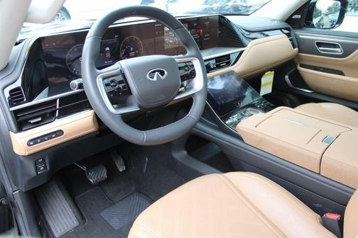 2025 INFINITI QX80 Luxe