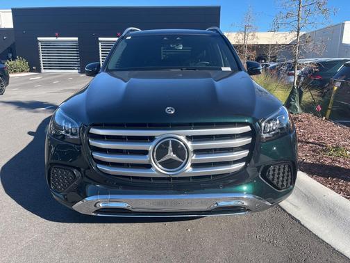 2025 Mercedes-Benz GLS 450 4MATIC