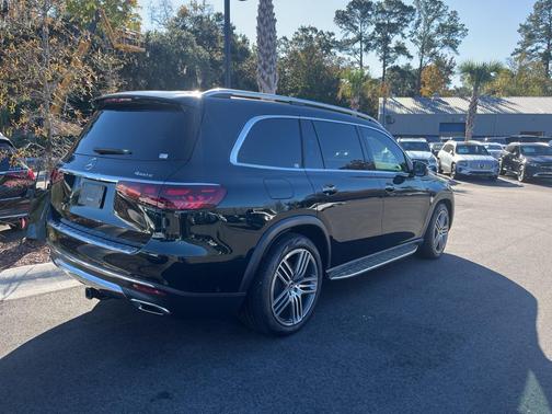 2025 Mercedes-Benz GLS 450 4MATIC