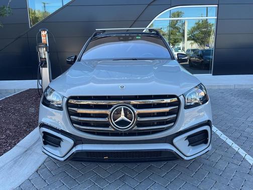 2024 Mercedes-Benz GLS 450 4MATIC