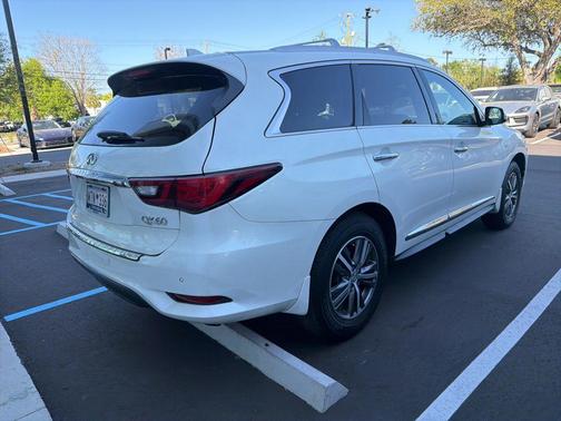2020 INFINITI QX60 Luxe