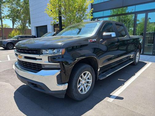 Black 2020 Chevrolet Silverado 1500 LT