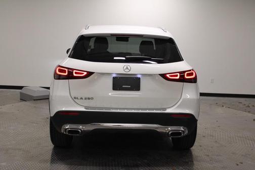 2022 Mercedes-Benz GLA 250 Base