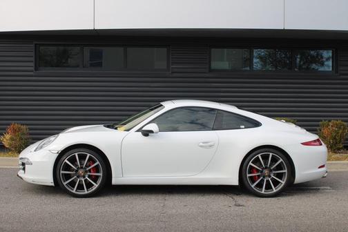 2013 Porsche 911 Carrera