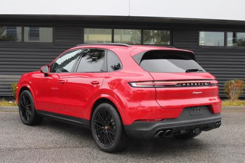 2025 Porsche Cayenne Cayenne